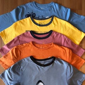 Bundle of 5 Gap Kids shirts